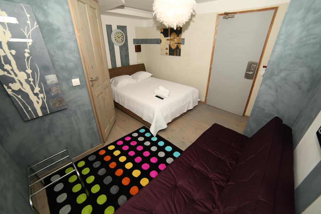לנס Hotel De France חדר תמונה