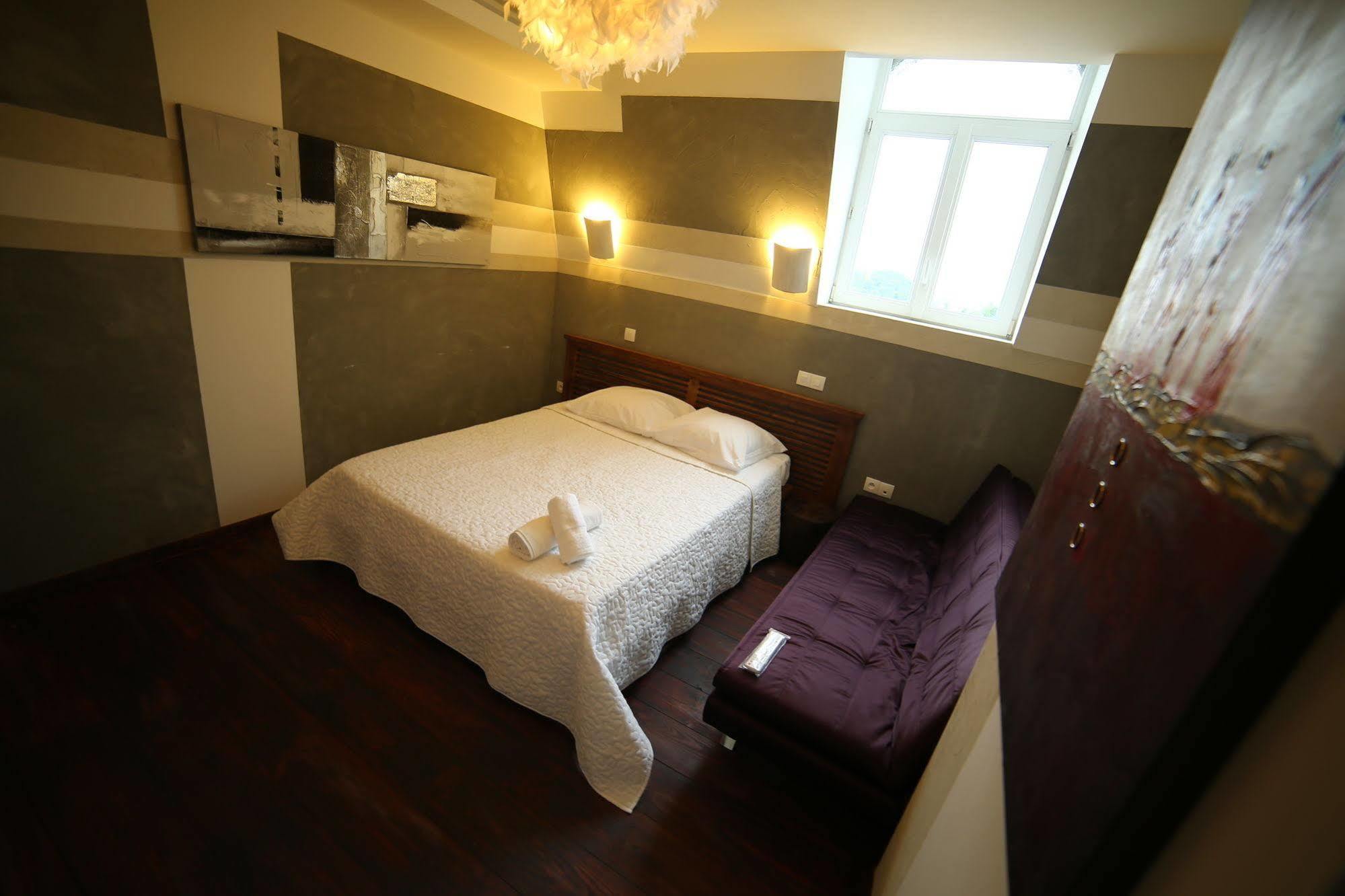 לנס Hotel De France מראה חיצוני תמונה
